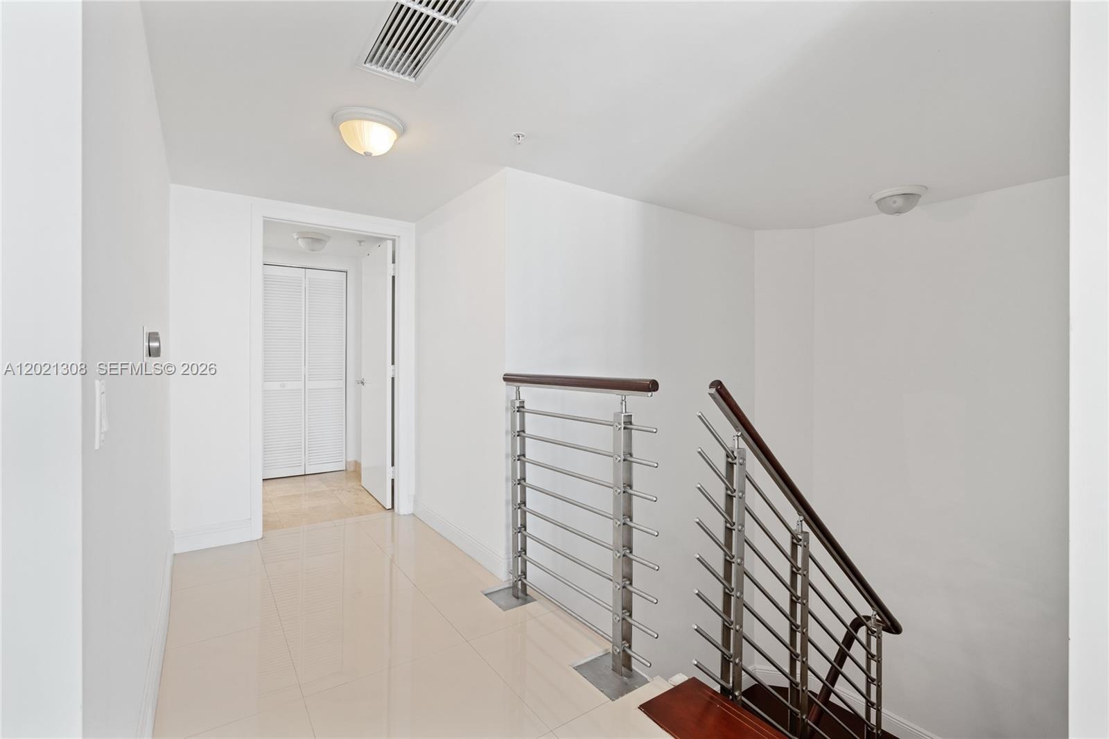 41 SE 5th St #1609, Miami FL 33131