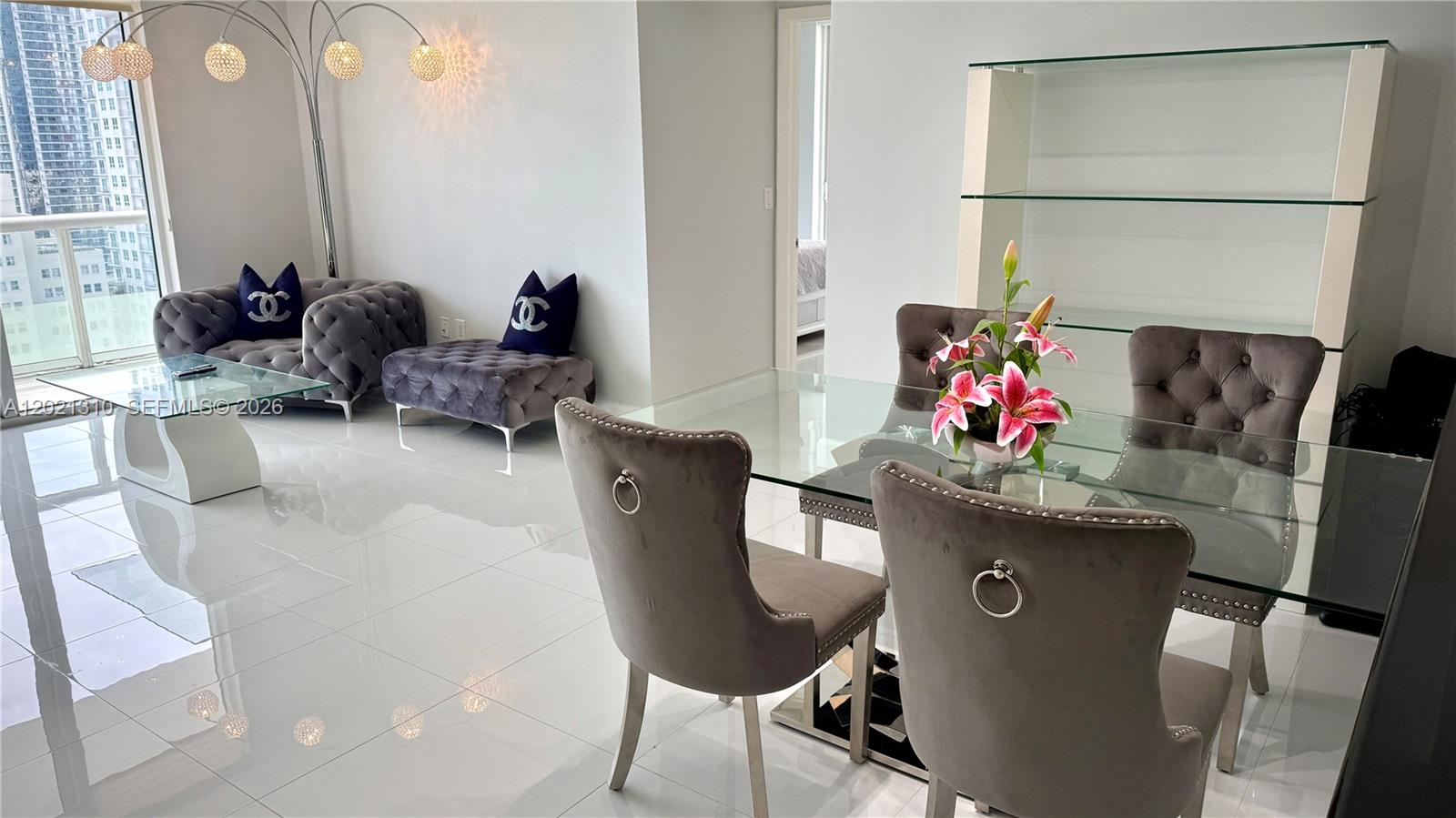 50 Biscayne Blvd #2501, Miami FL 33132
