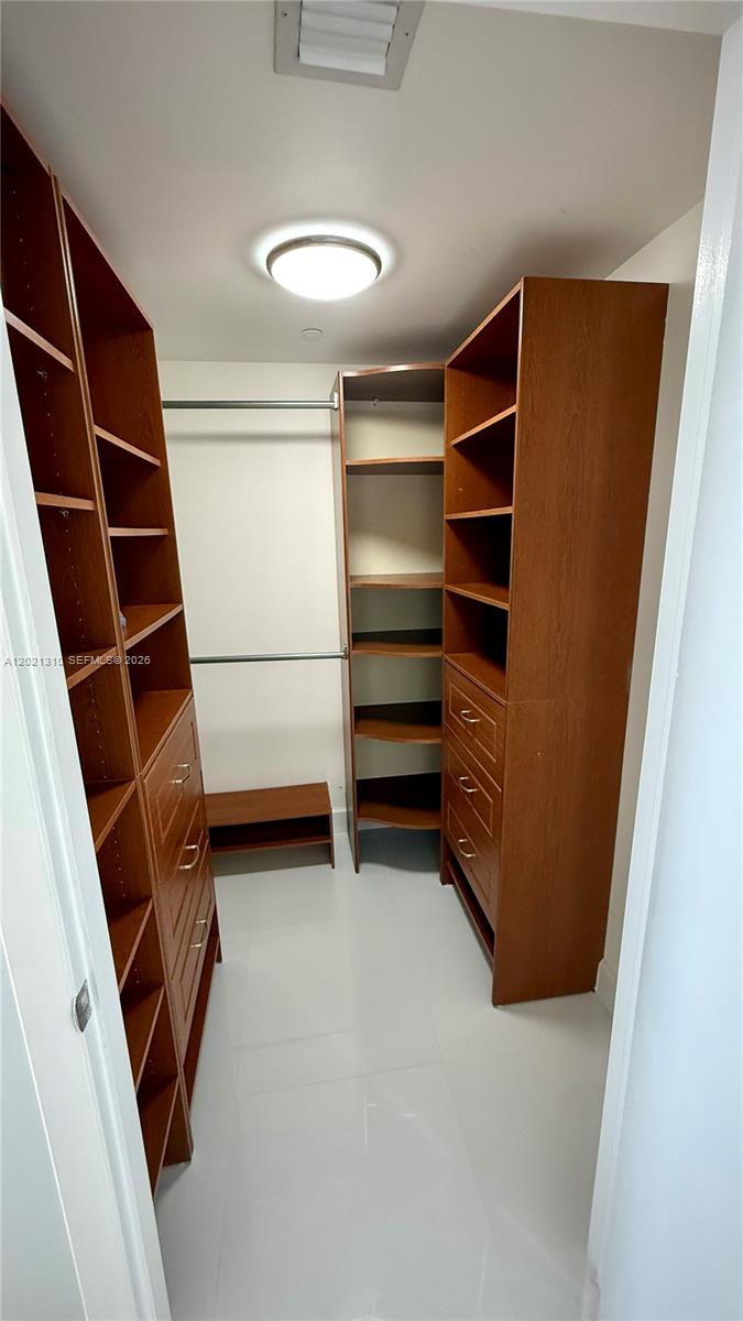 50 Biscayne Blvd #2501, Miami FL 33132