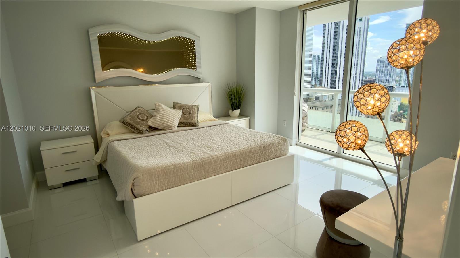 50 Biscayne Blvd #2501, Miami FL 33132