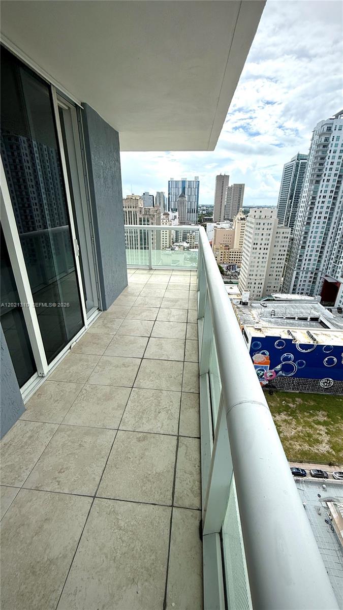 50 Biscayne Blvd #2501, Miami FL 33132