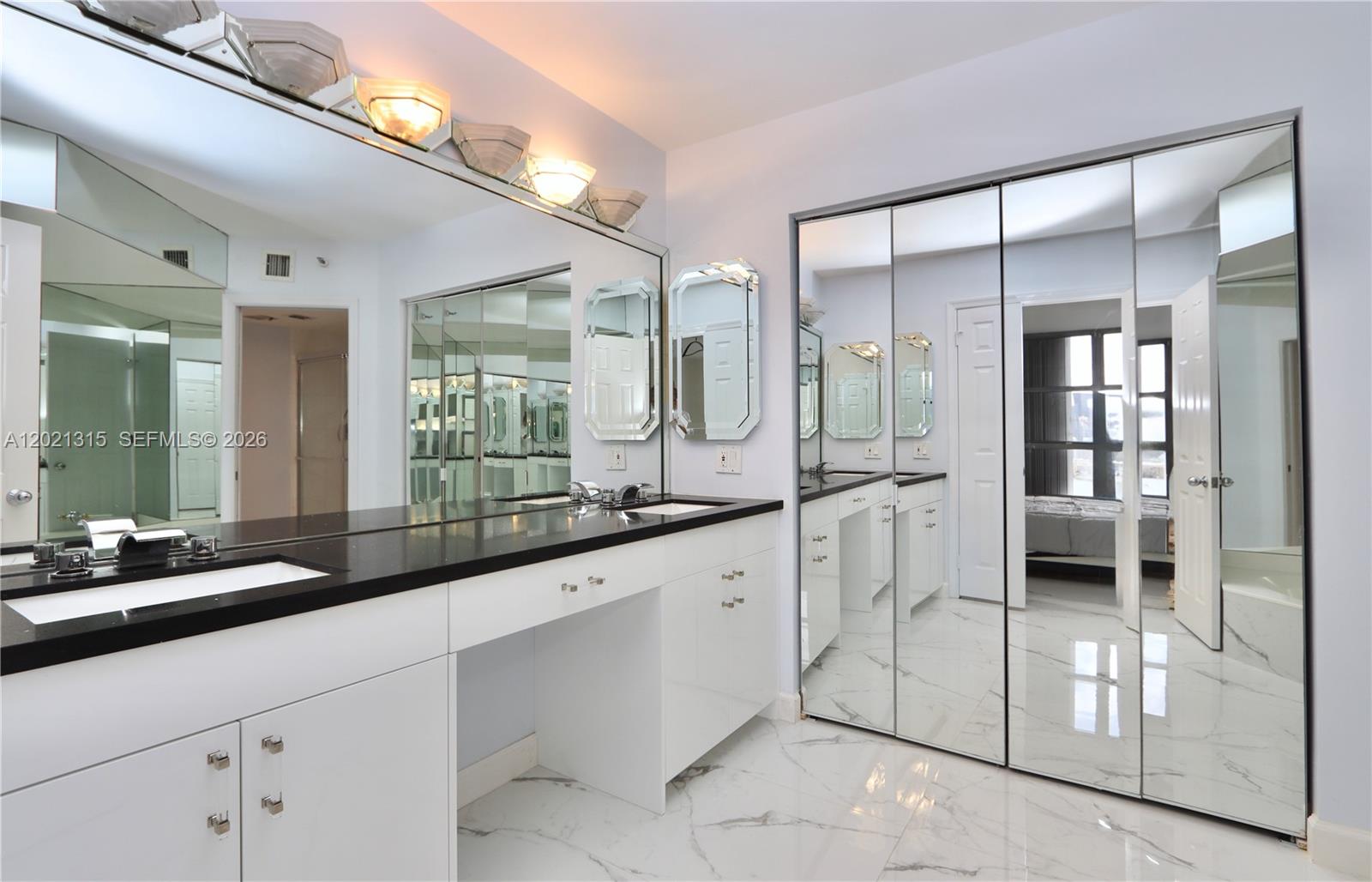 3530 Mystic Pointe Dr #2510, Aventura FL 33180