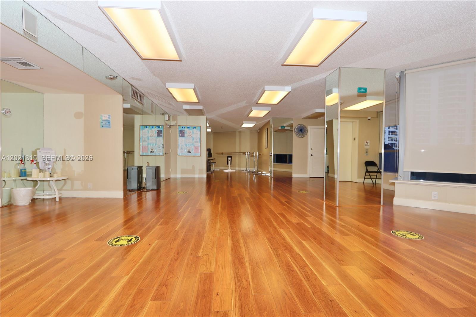 3530 Mystic Pointe Dr #2510, Aventura FL 33180