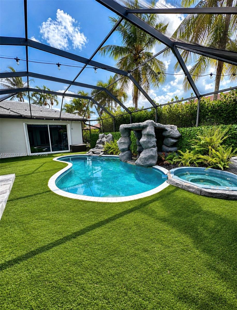 354 Mallard Rd #o, Weston FL 33327