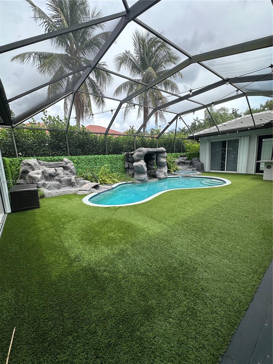354 Mallard Rd #o, Weston FL 33327