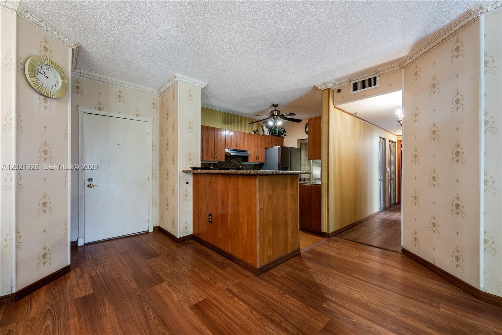 19601 E Country Club Dr #7102, Aventura FL 33180