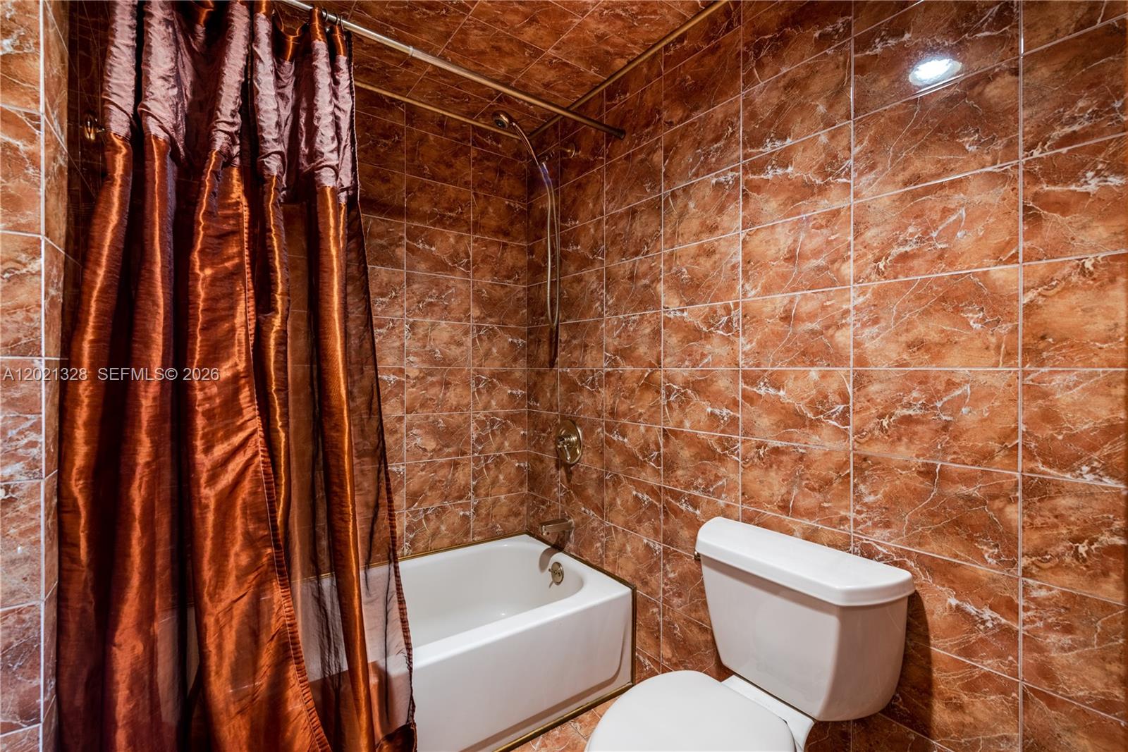 19601 E Country Club Dr #7102, Aventura FL 33180