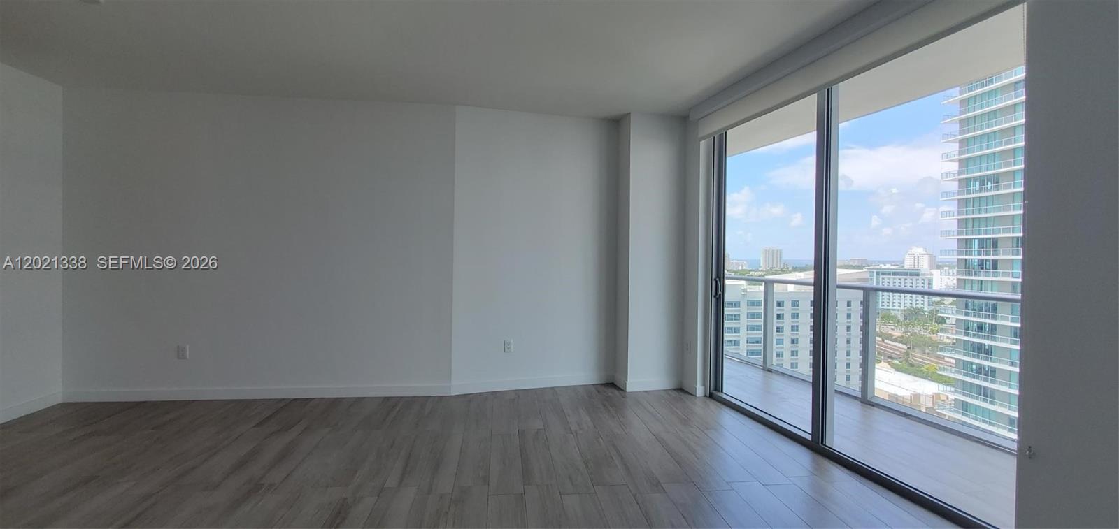 1100 S MIAMI AV #1705, Miami FL 33130