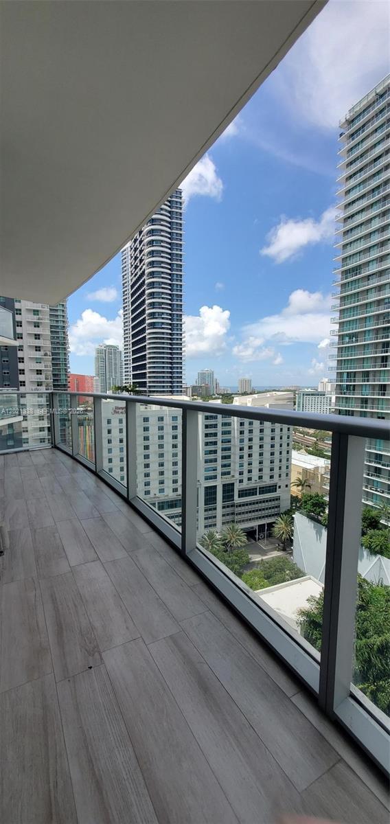 1100 S MIAMI AV #1705, Miami FL 33130