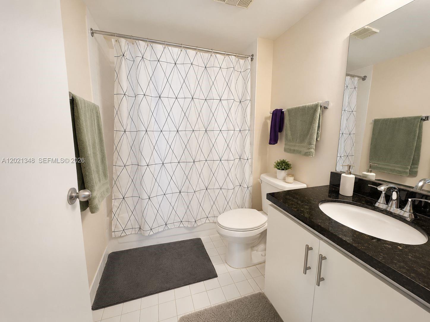 540 Brickell Key Dr #1801, Miami FL 33131