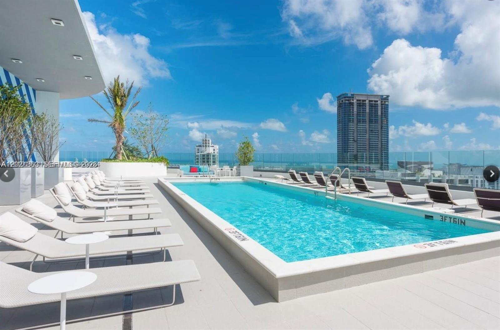 45 SW 9th St #3107, Miami FL 33130