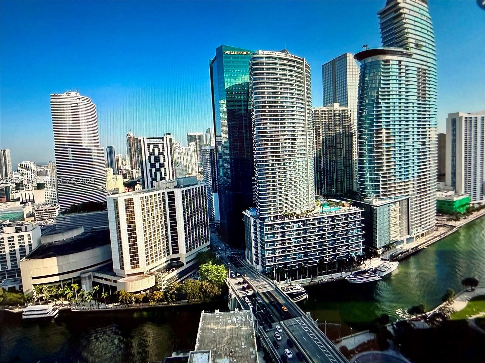500 Brickell Ave #3503, Miami FL 33131