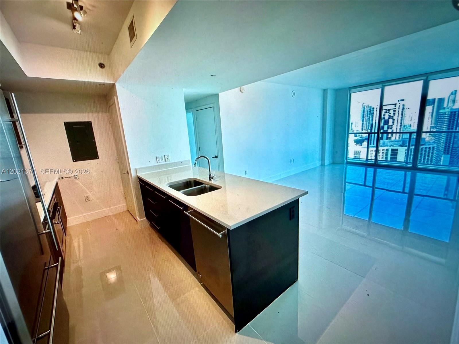 500 Brickell Ave #3503, Miami FL 33131