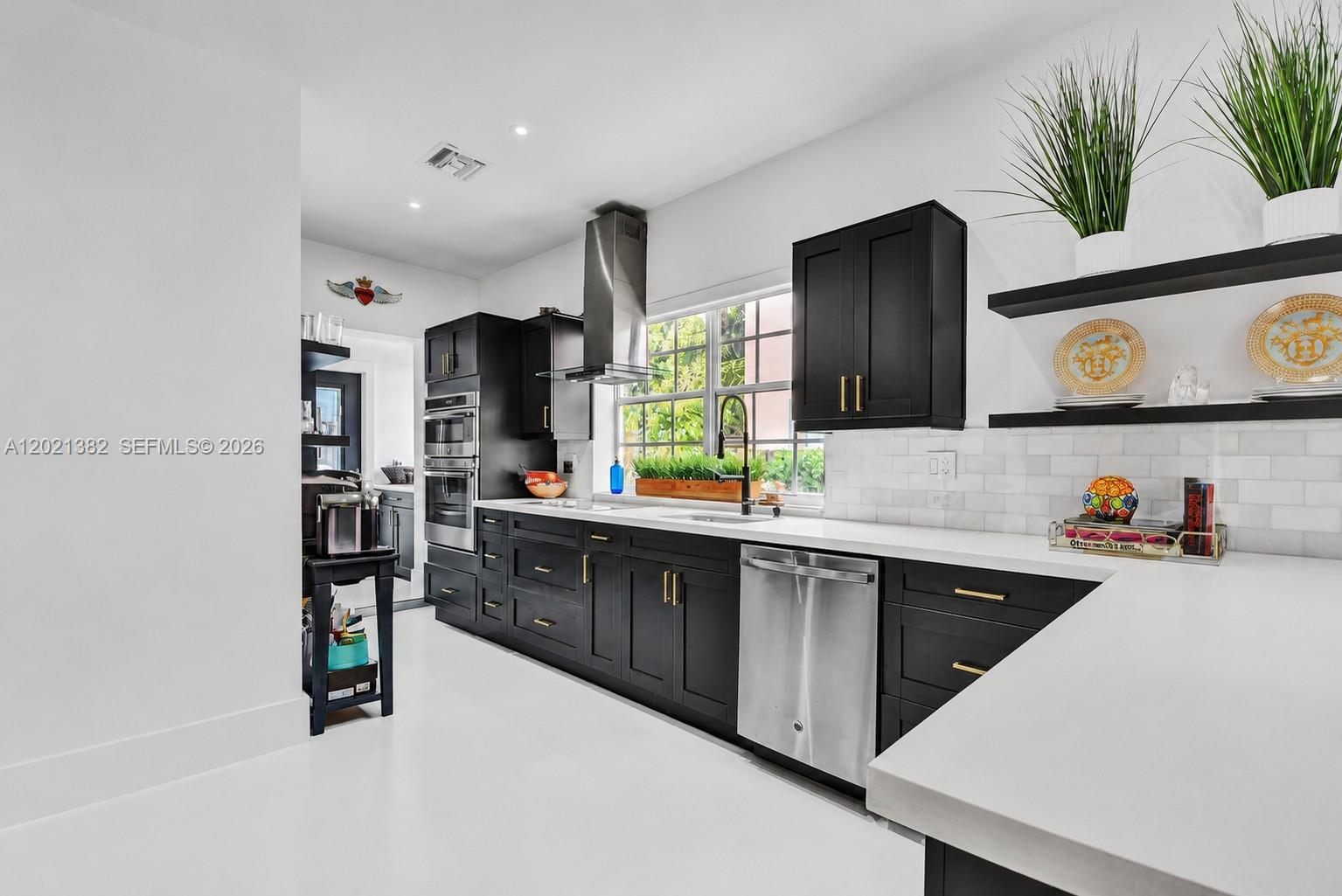 4722 SW 5th St, Miami FL 33134
