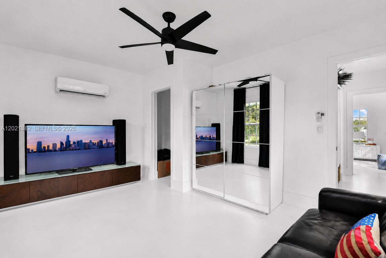 4722 SW 5th St, Miami FL 33134