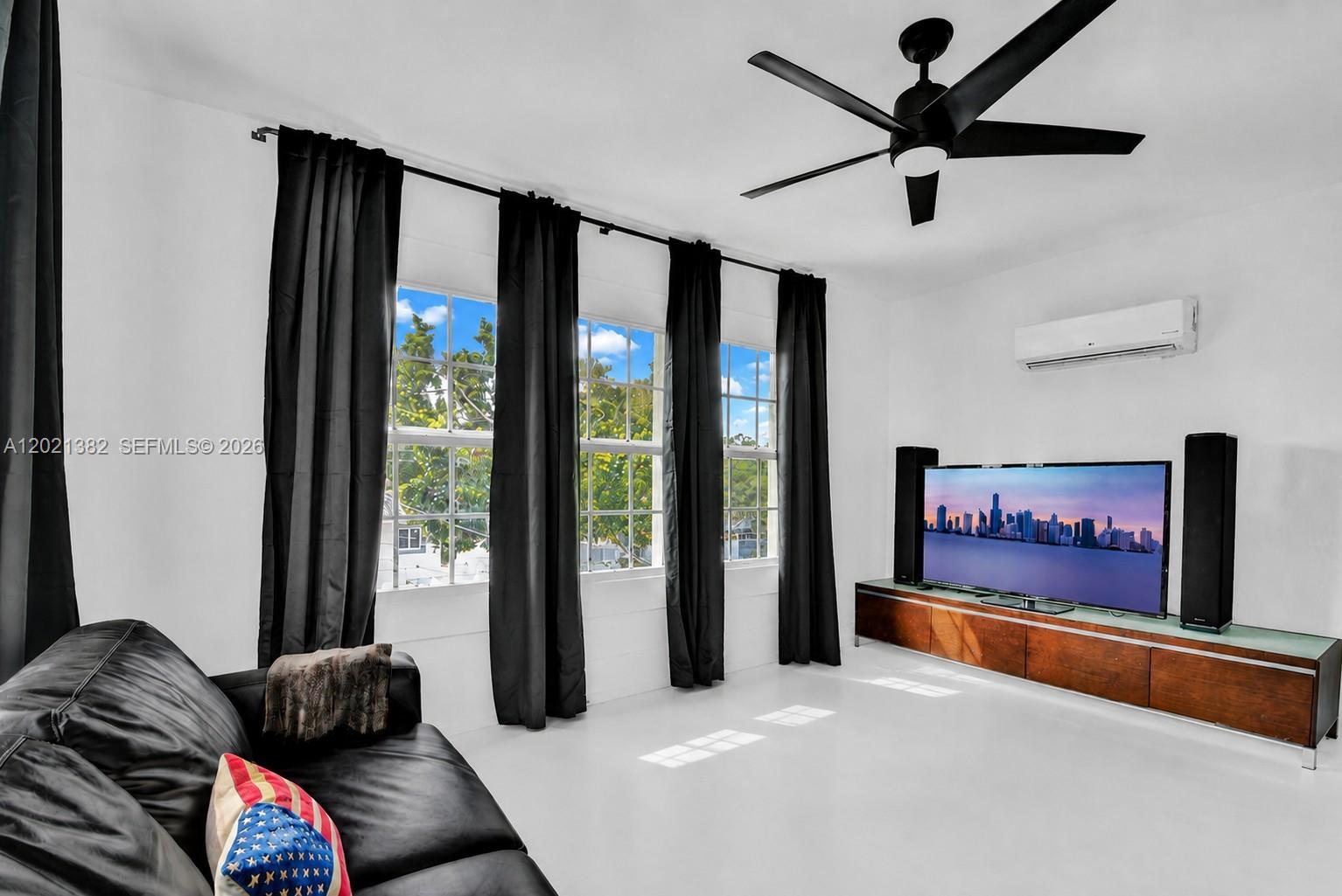 4722 SW 5th St, Miami FL 33134