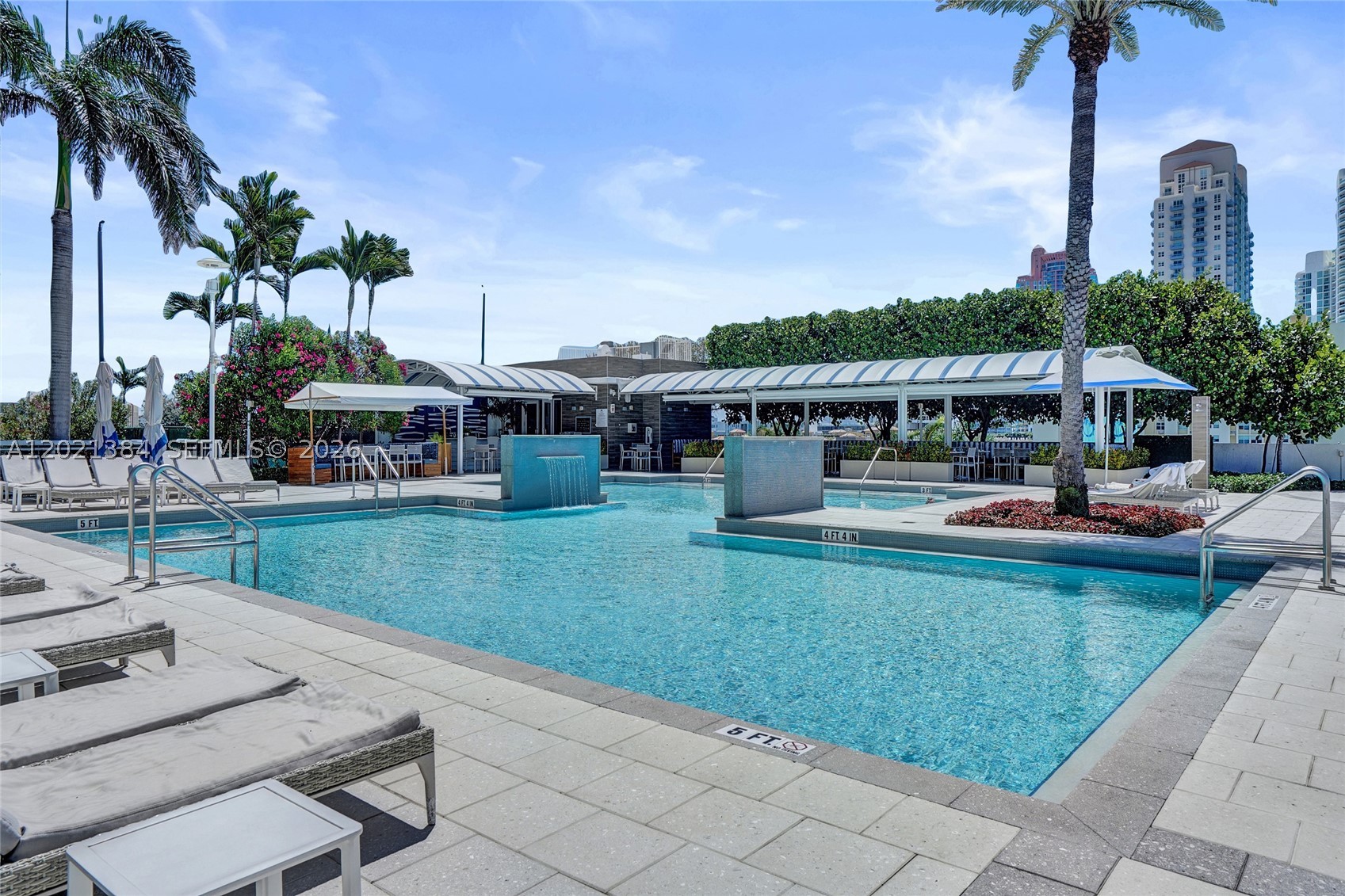 400 Alton Rd #PH11, Miami Beach FL 33139