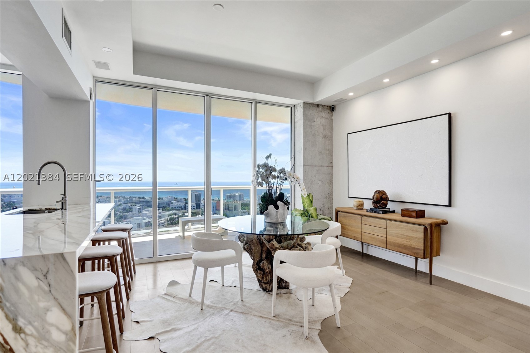 400 Alton Rd #PH11, Miami Beach FL 33139