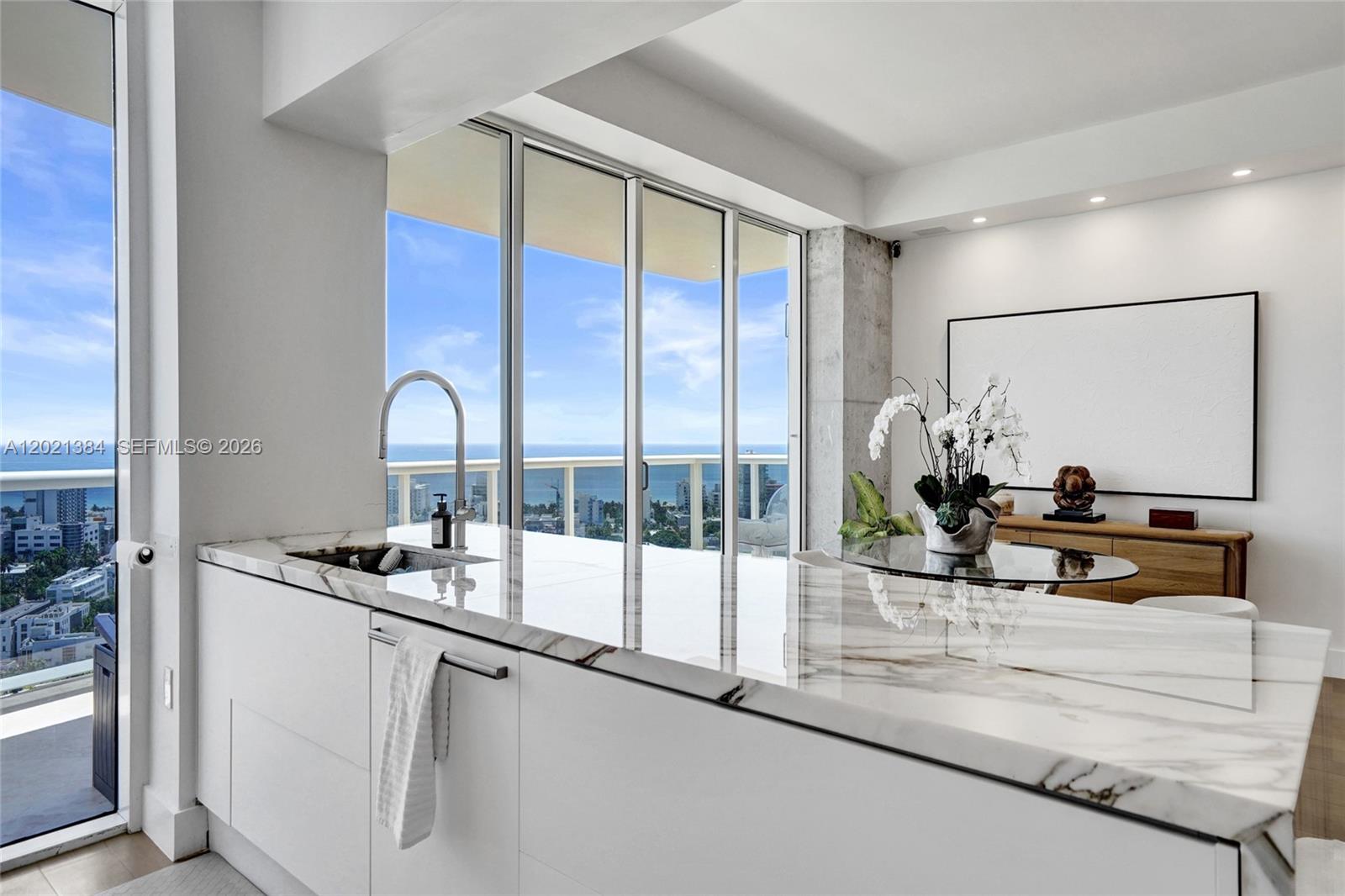 400 Alton Rd #PH11, Miami Beach FL 33139