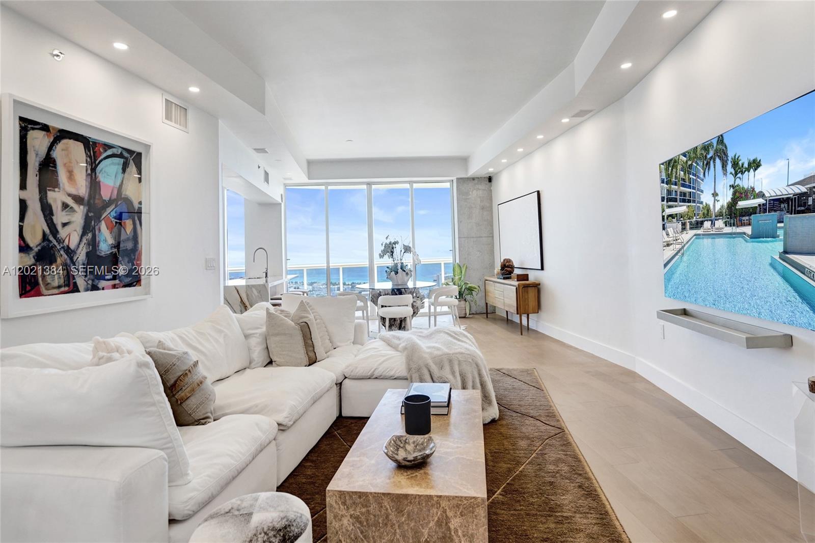 400 Alton Rd #PH11, Miami Beach FL 33139