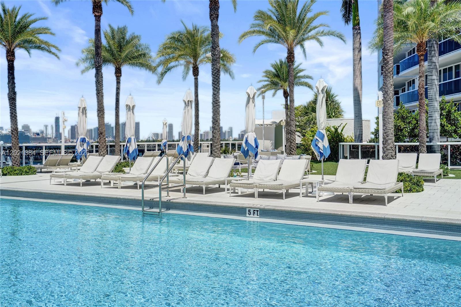 400 Alton Rd #PH11, Miami Beach FL 33139
