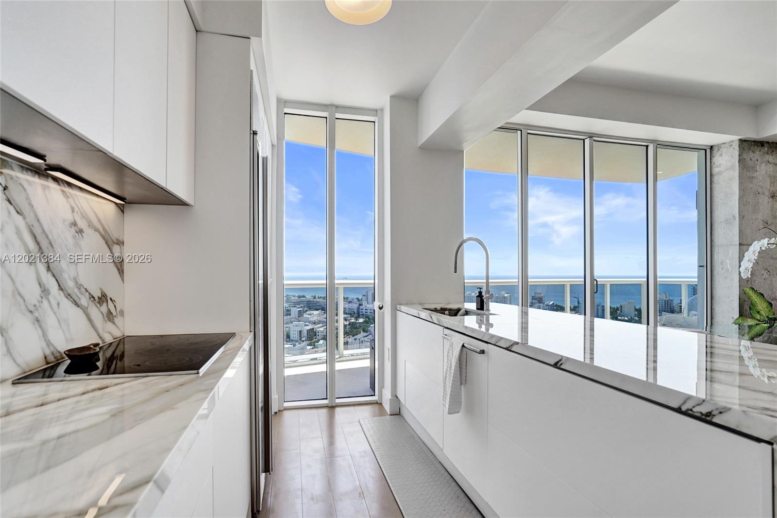 400 Alton Rd #PH11, Miami Beach FL 33139