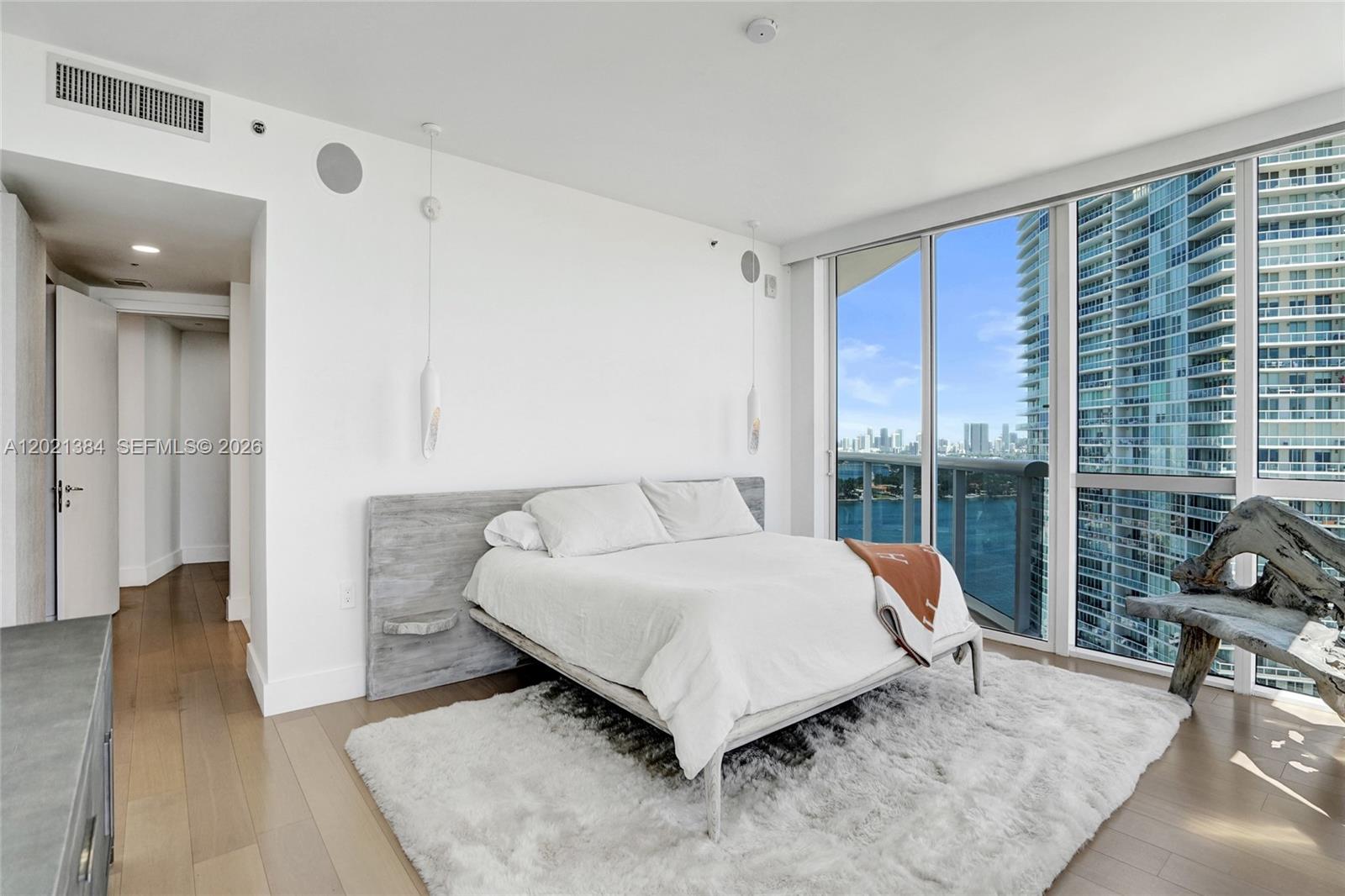 400 Alton Rd #PH11, Miami Beach FL 33139