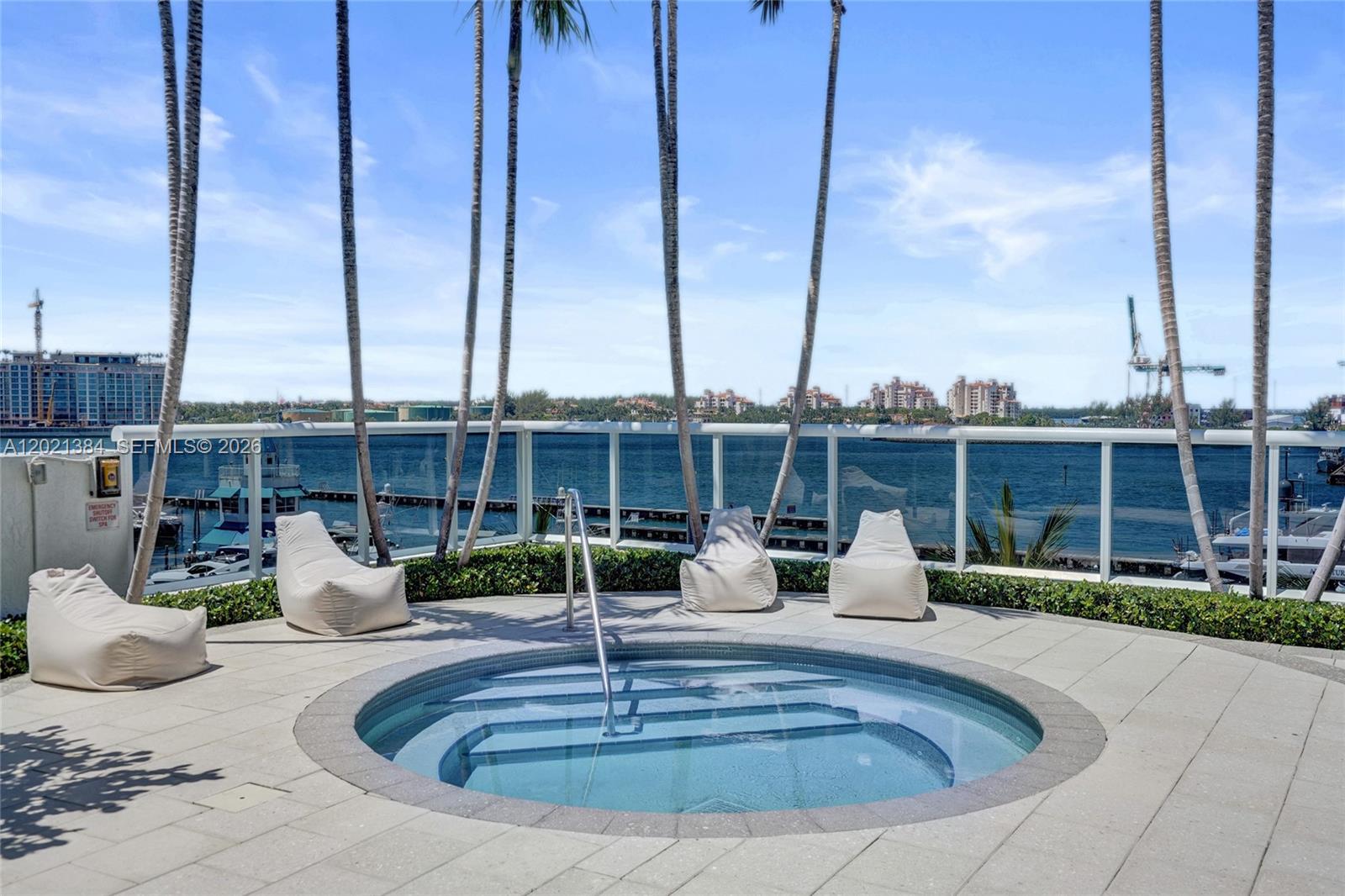 400 Alton Rd #PH11, Miami Beach FL 33139
