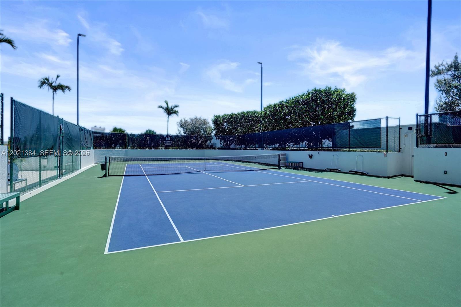400 Alton Rd #PH11, Miami Beach FL 33139