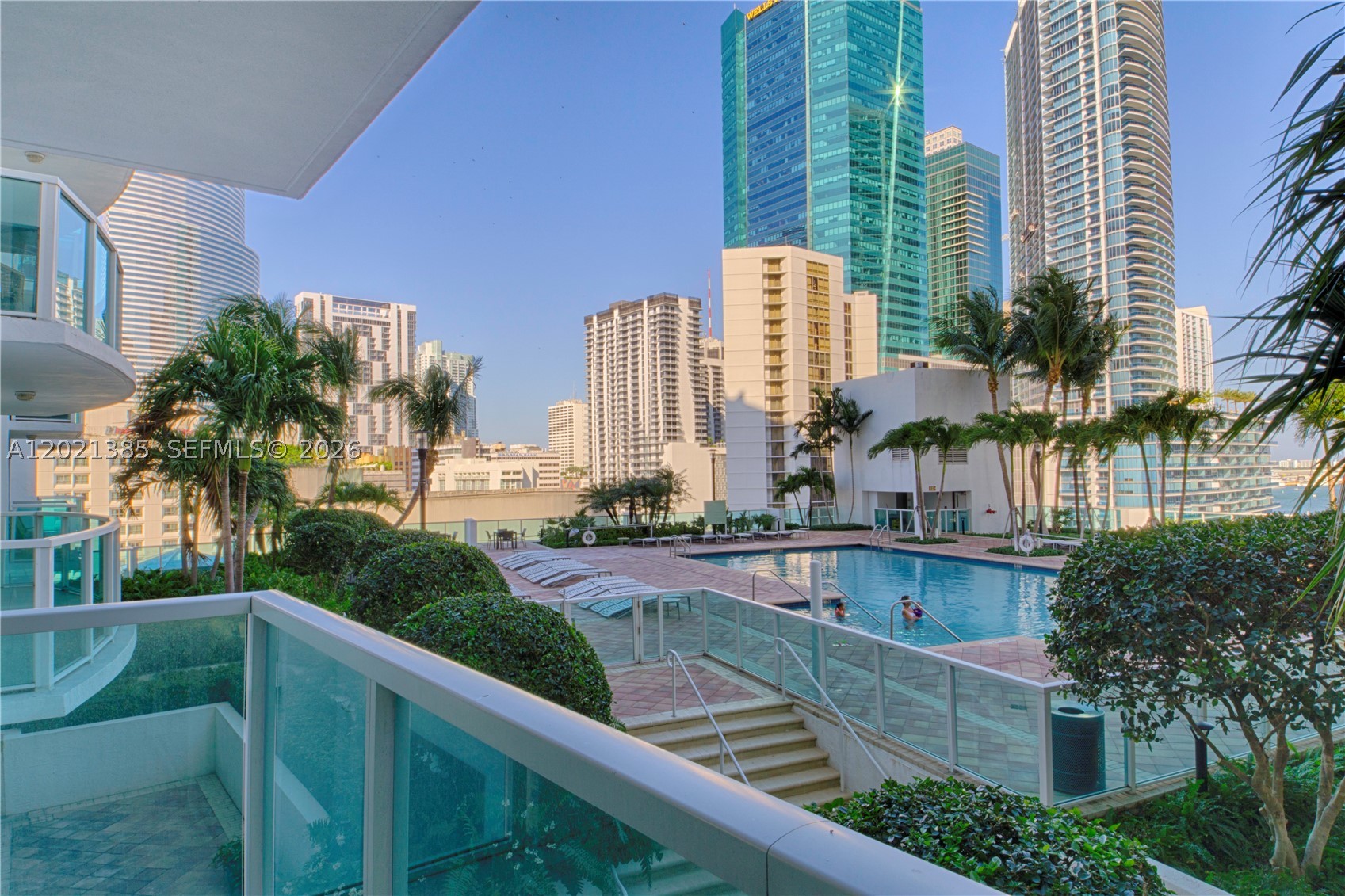 31 SE 5th St #1208, Miami FL 33131