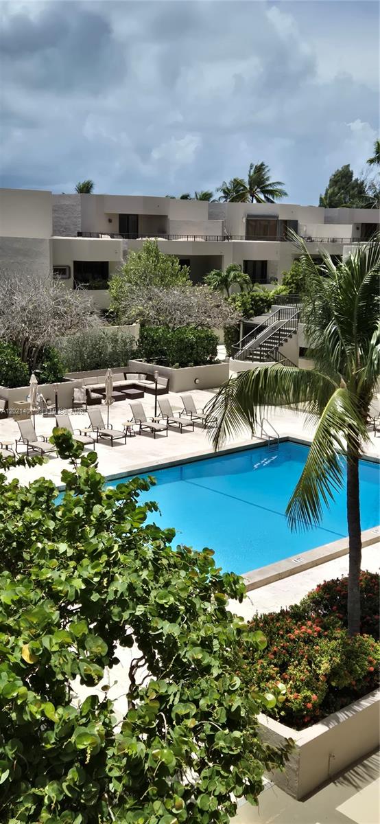201 Crandon Blvd #343, Key Biscayne FL 33149