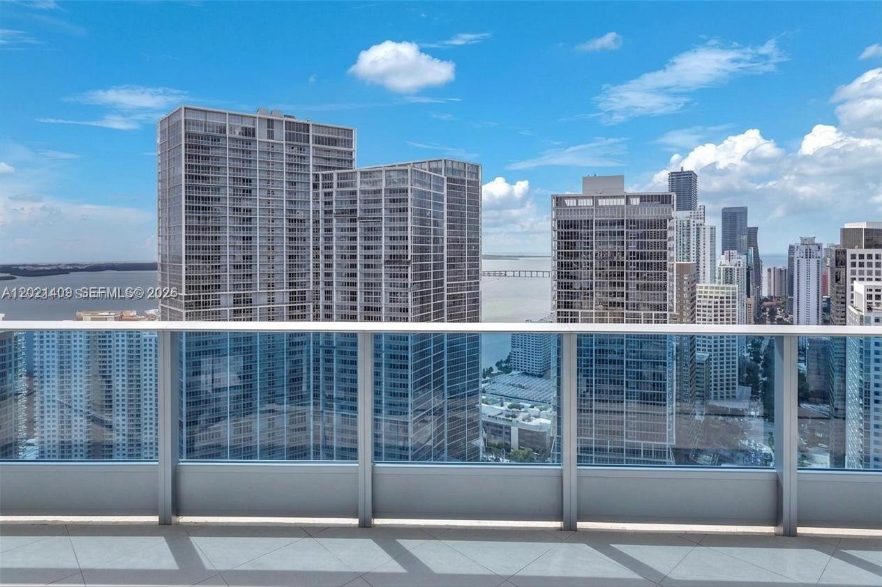 200 Biscayne Boulevard Way #5004, Miami FL 33131
