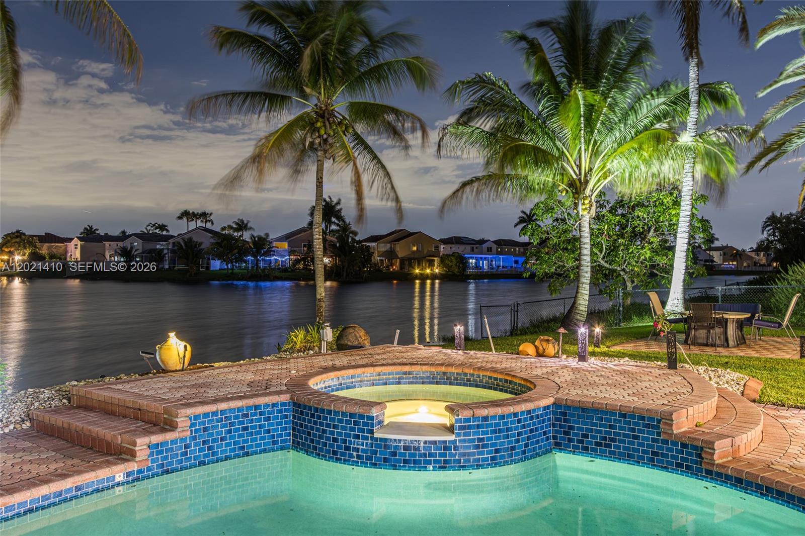 19361 NW 8th St, Pembroke Pines FL 33029