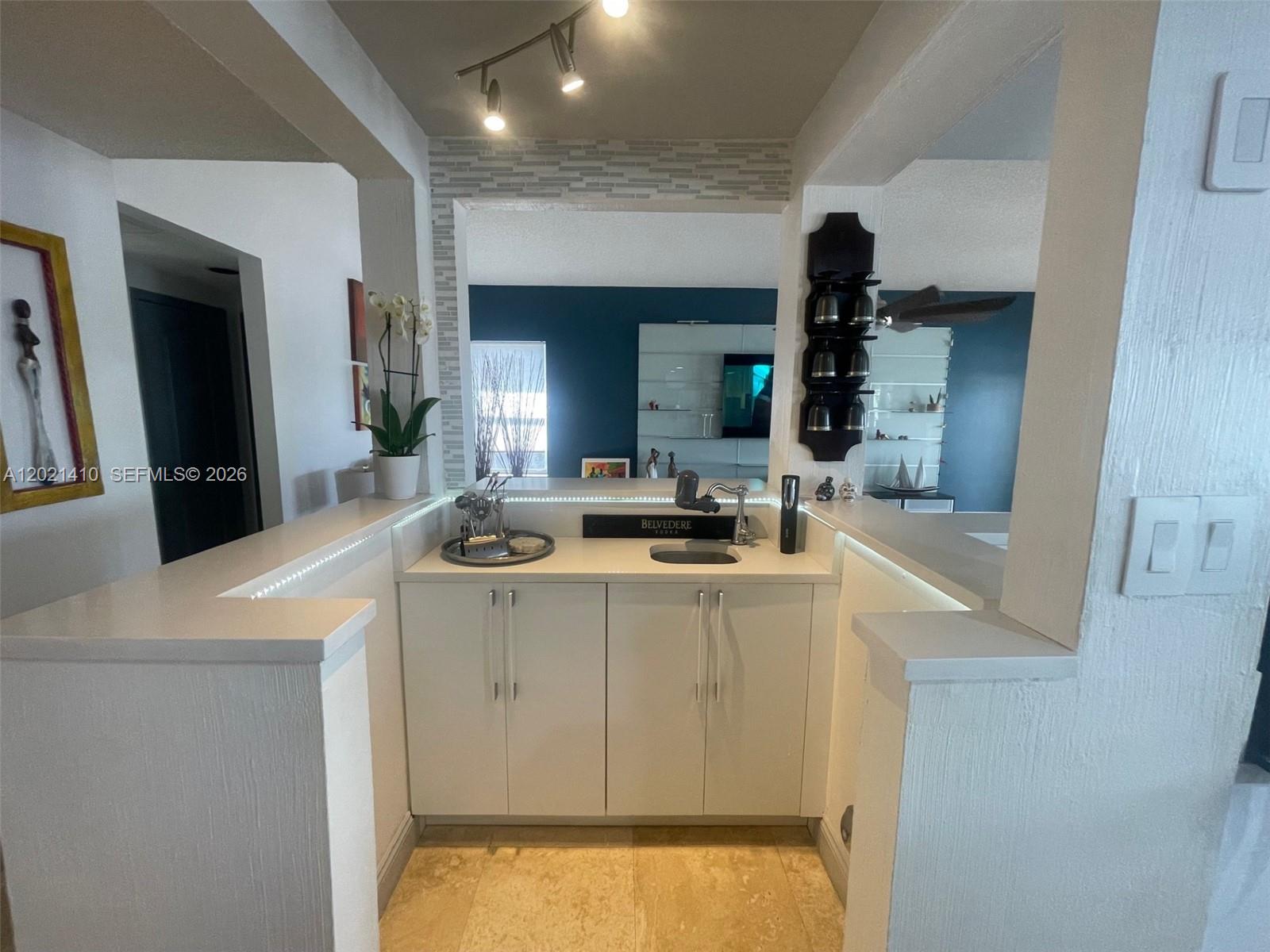 19361 NW 8th St, Pembroke Pines FL 33029