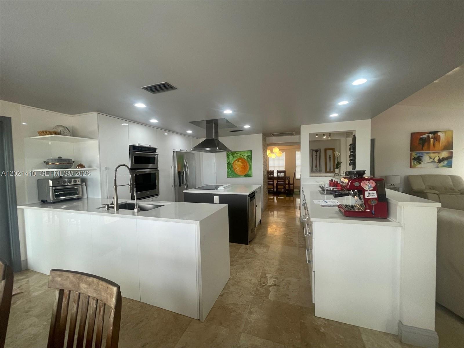 19361 NW 8th St, Pembroke Pines FL 33029