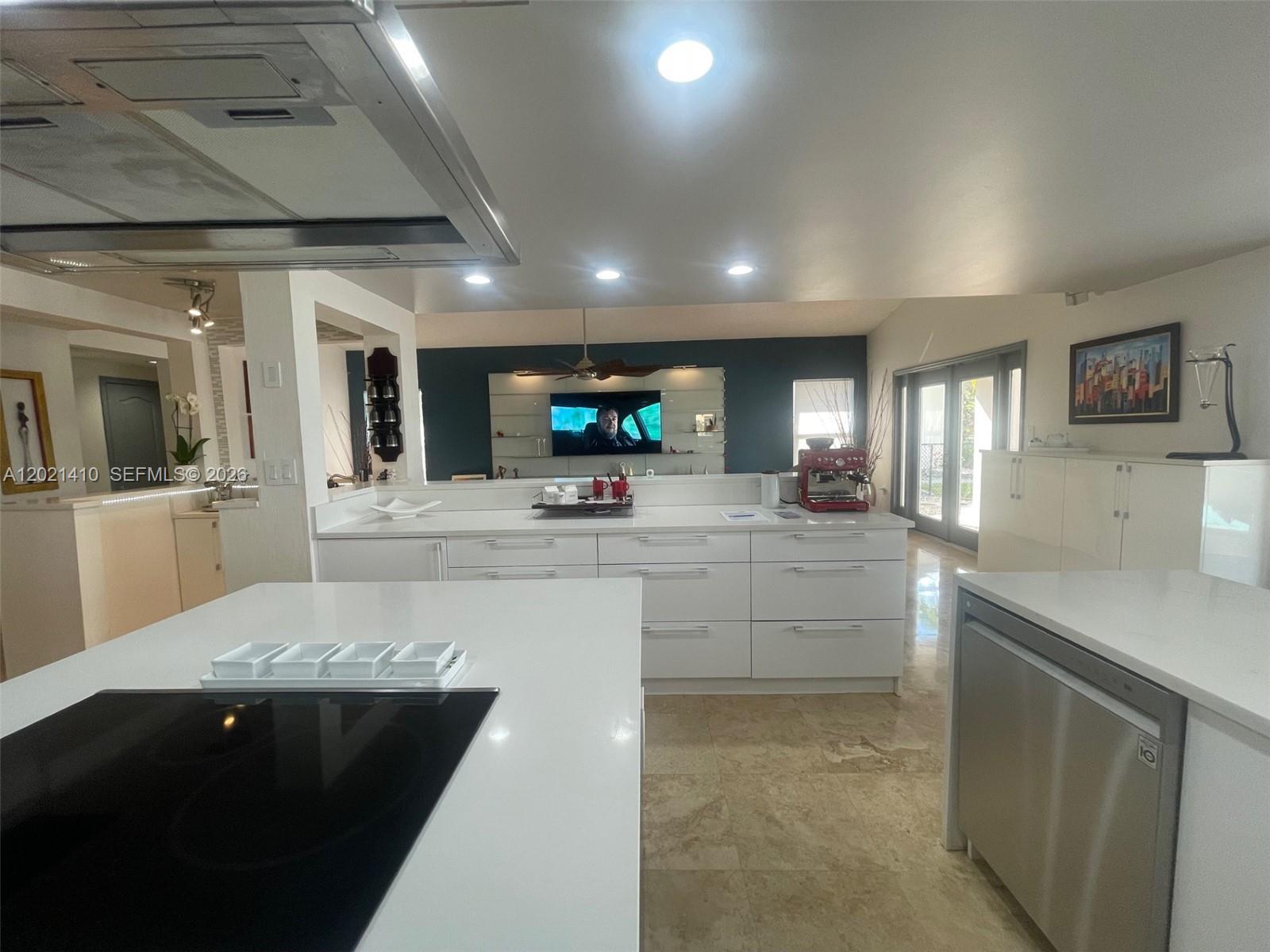 19361 NW 8th St, Pembroke Pines FL 33029