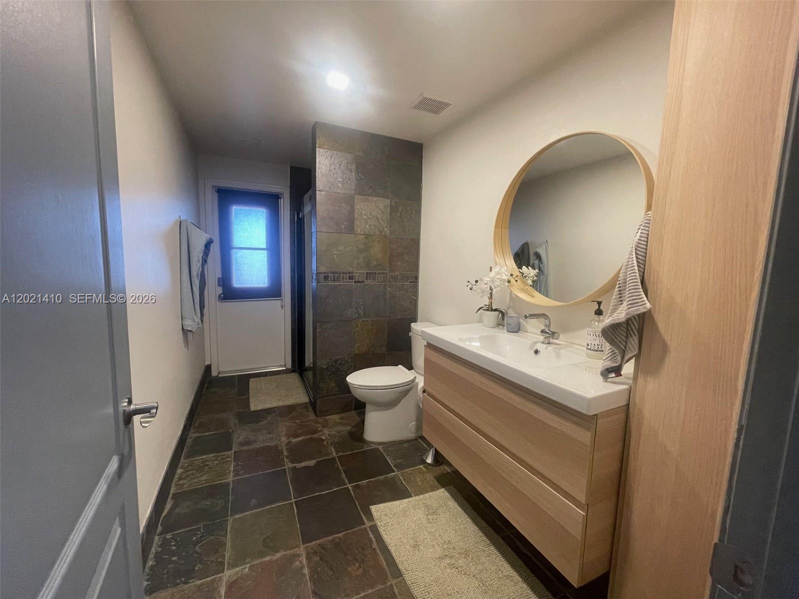 19361 NW 8th St, Pembroke Pines FL 33029