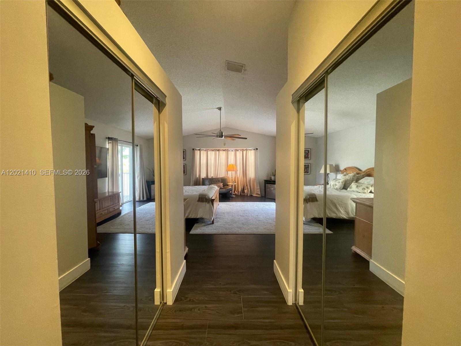 19361 NW 8th St, Pembroke Pines FL 33029