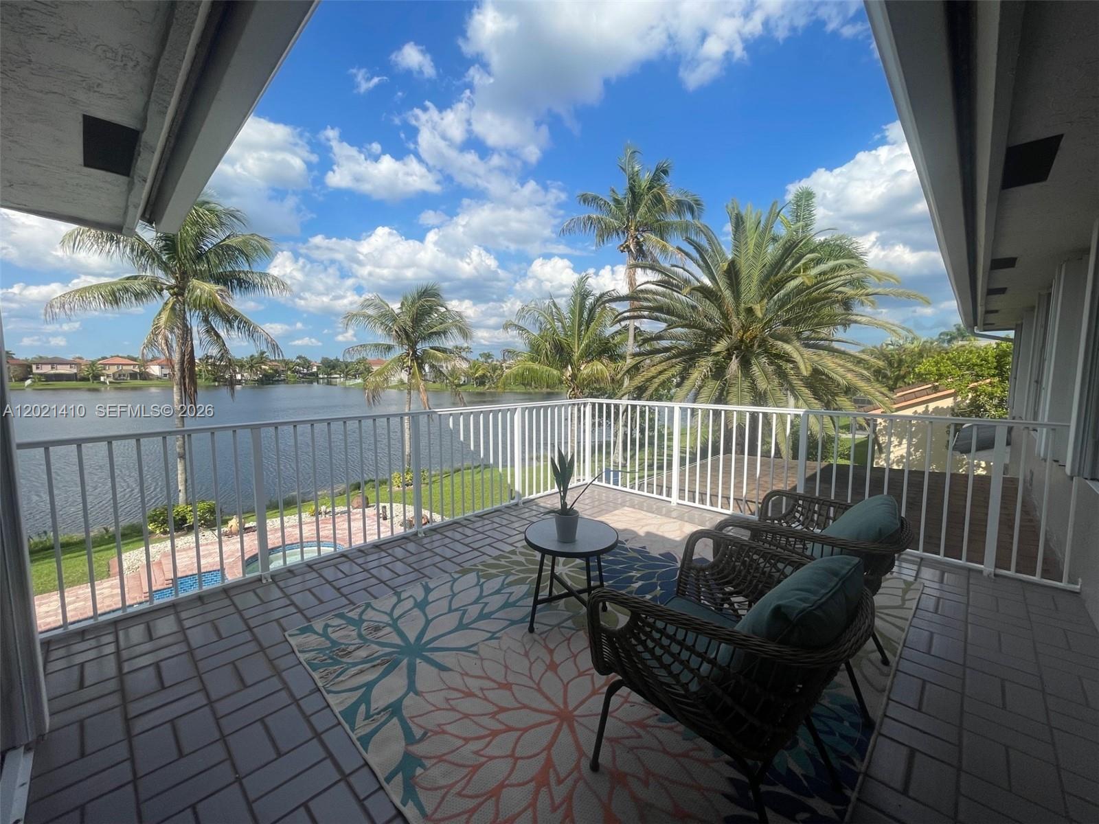 19361 NW 8th St, Pembroke Pines FL 33029