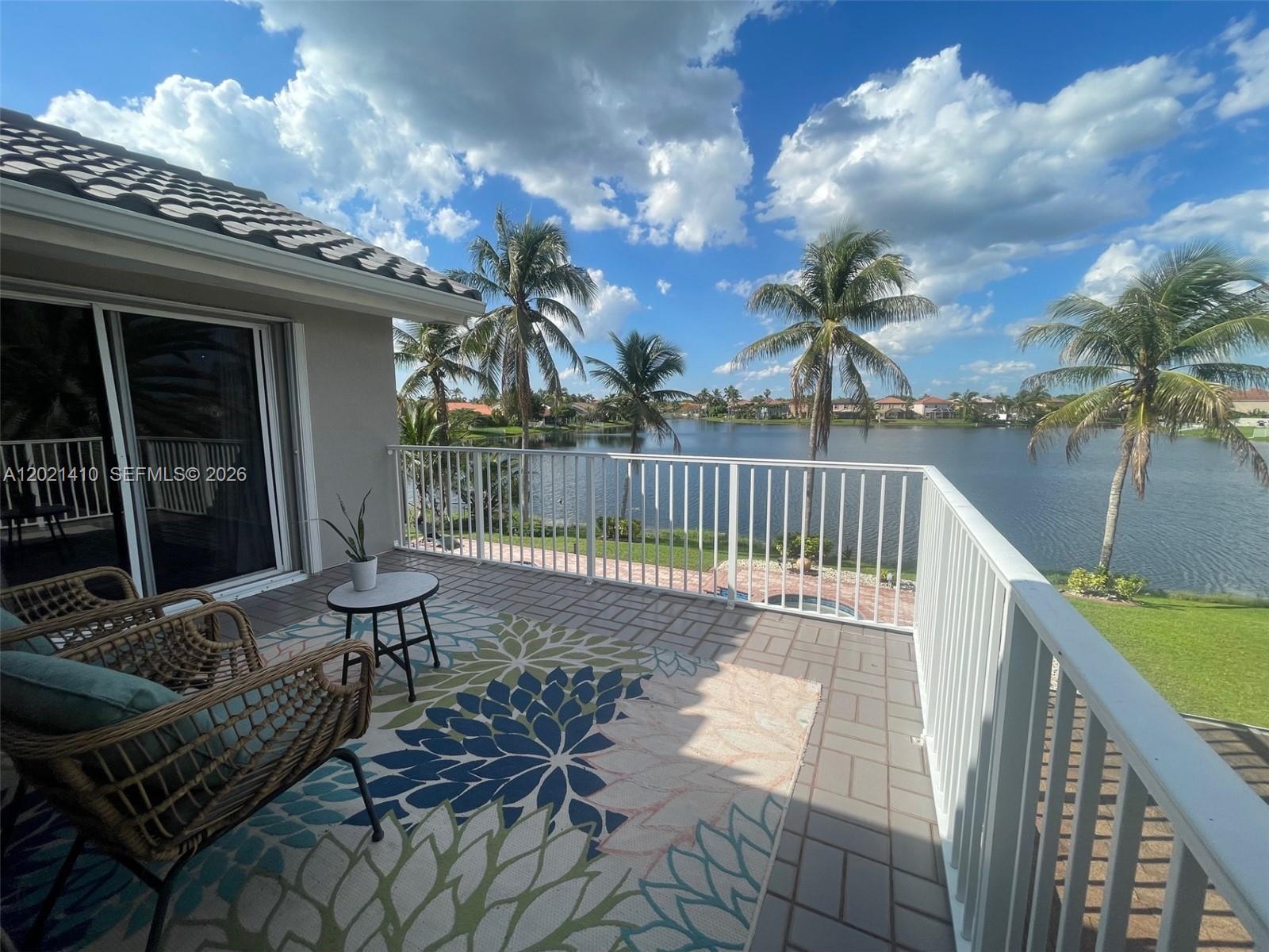 19361 NW 8th St, Pembroke Pines FL 33029