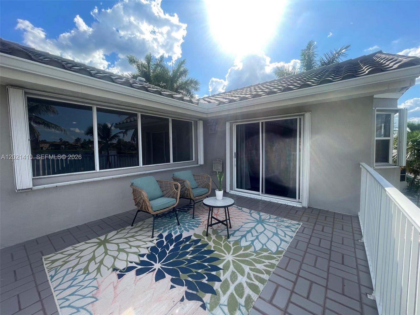 19361 NW 8th St, Pembroke Pines FL 33029