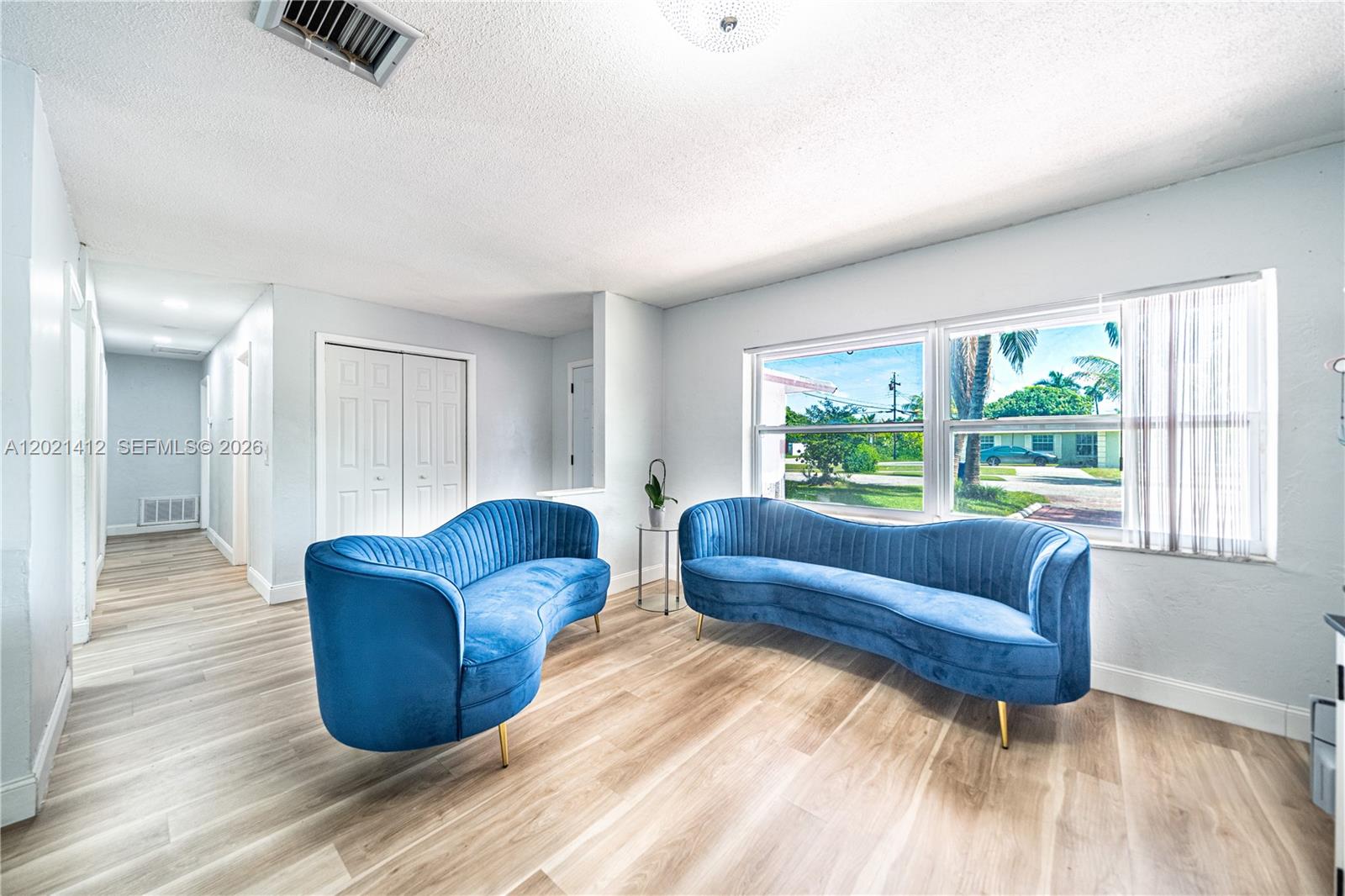 4360 NW 32nd Ct, Lauderdale Lakes FL 33319