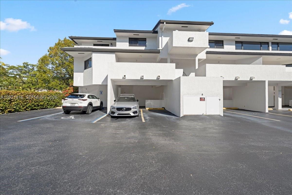 5750 Turin St #207, Coral Gables FL 33146