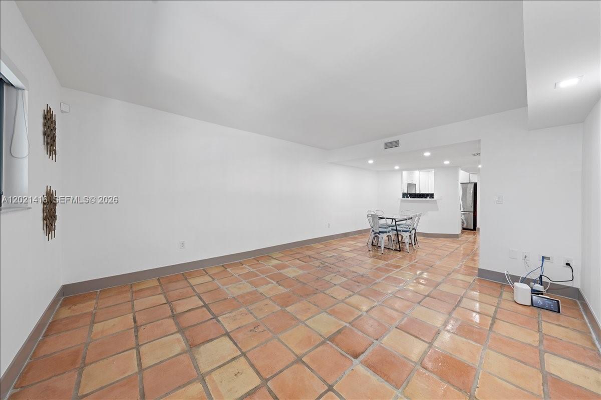 5750 Turin St #207, Coral Gables FL 33146