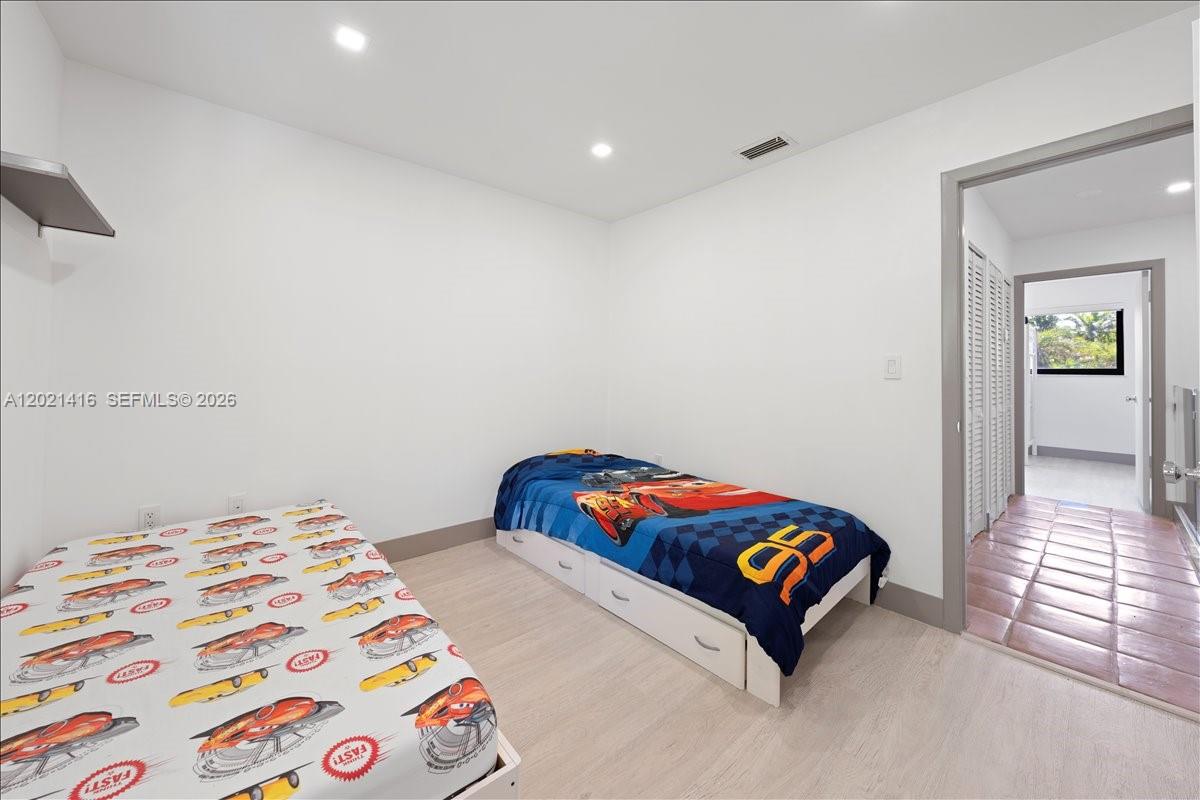 5750 Turin St #207, Coral Gables FL 33146