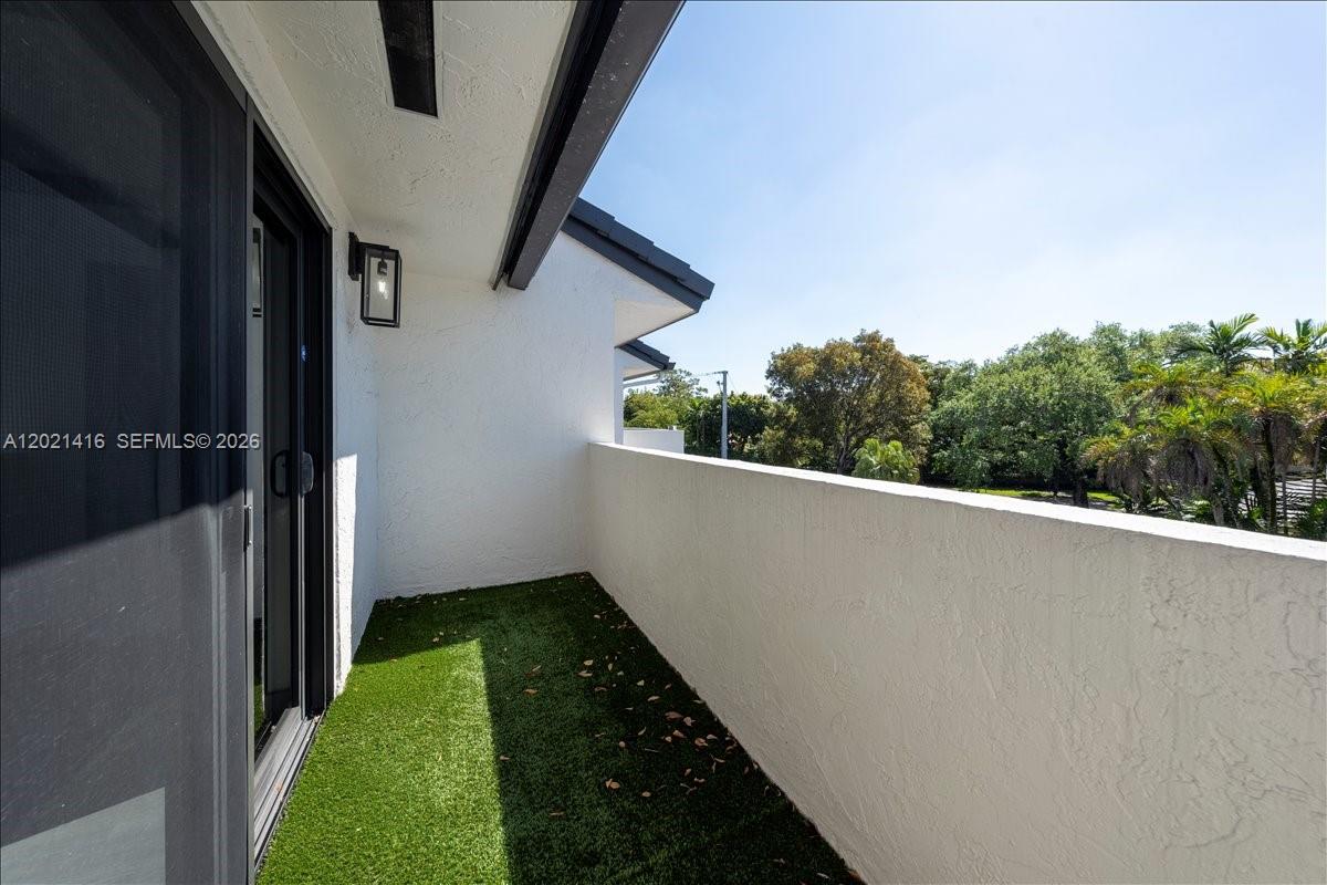 5750 Turin St #207, Coral Gables FL 33146