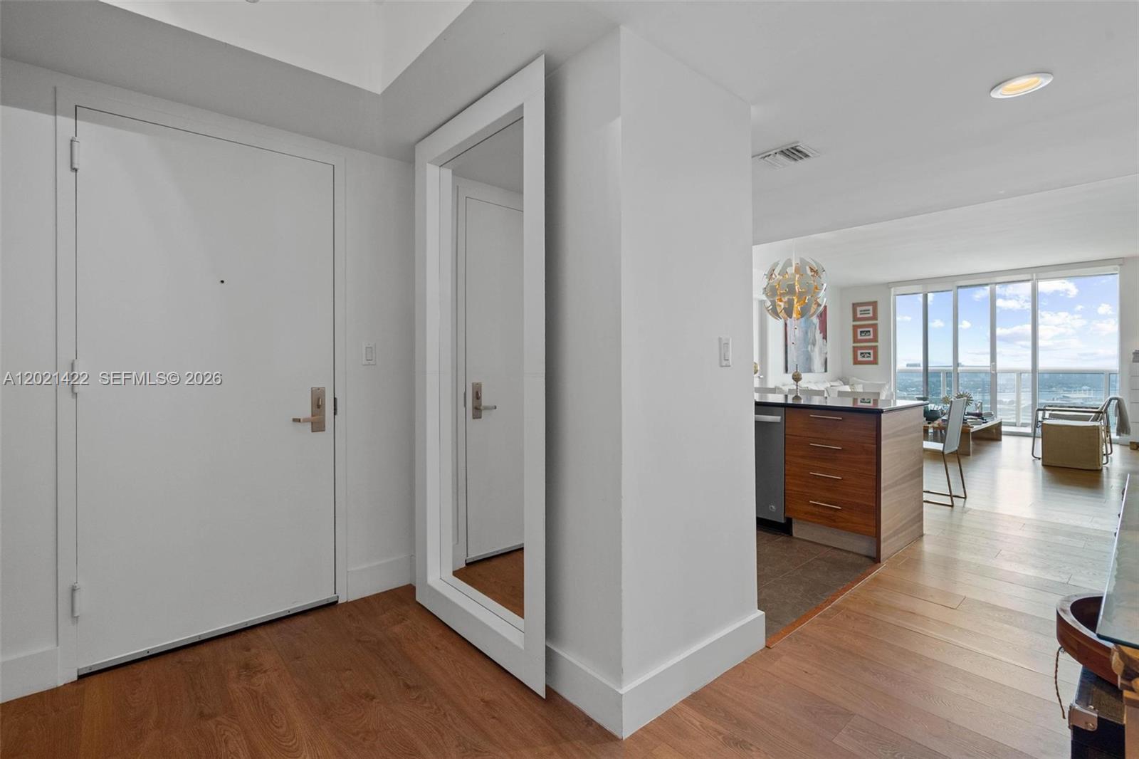 50 Biscayne Blvd #3510, Miami FL 33132