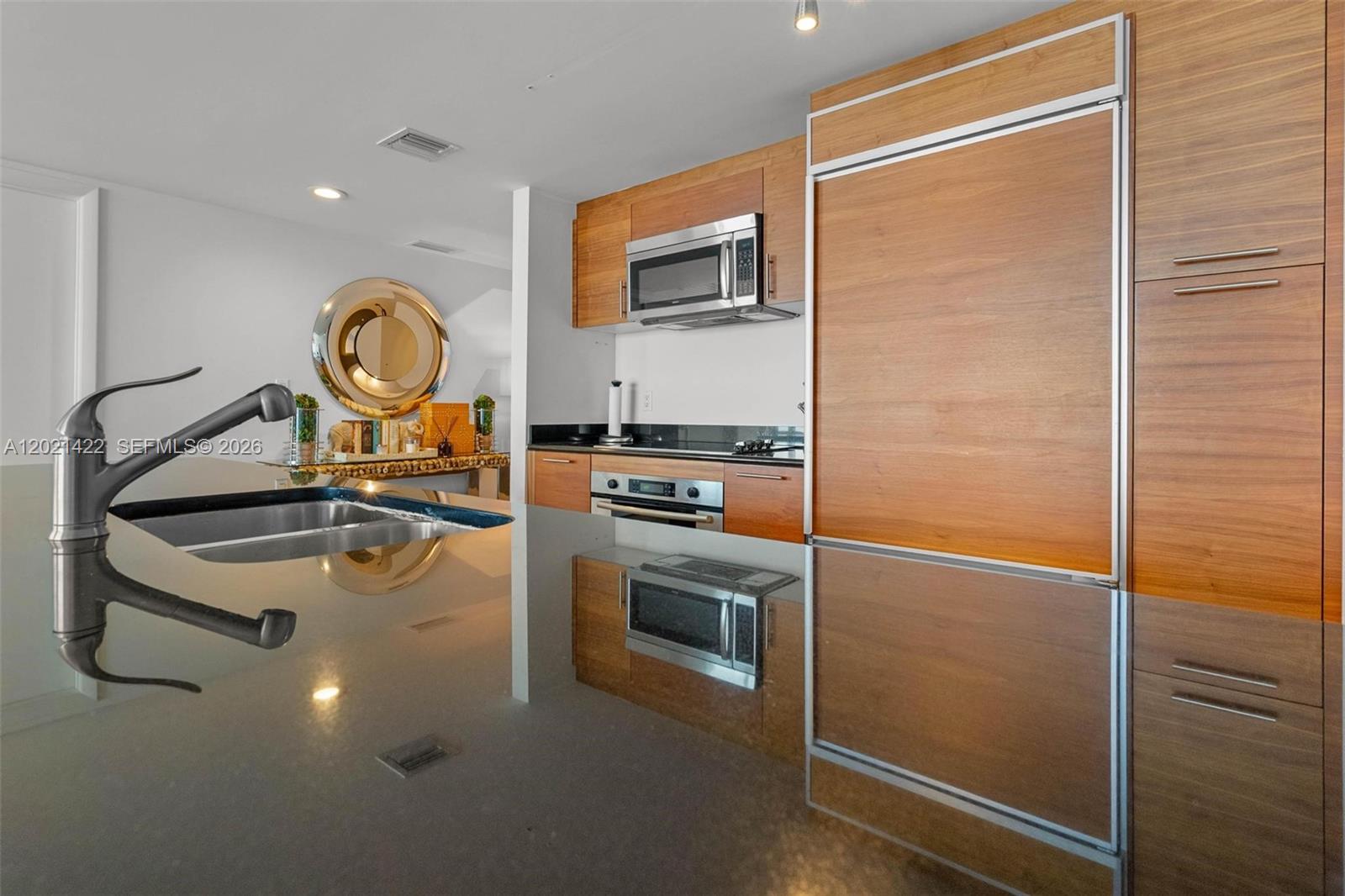 50 Biscayne Blvd #3510, Miami FL 33132