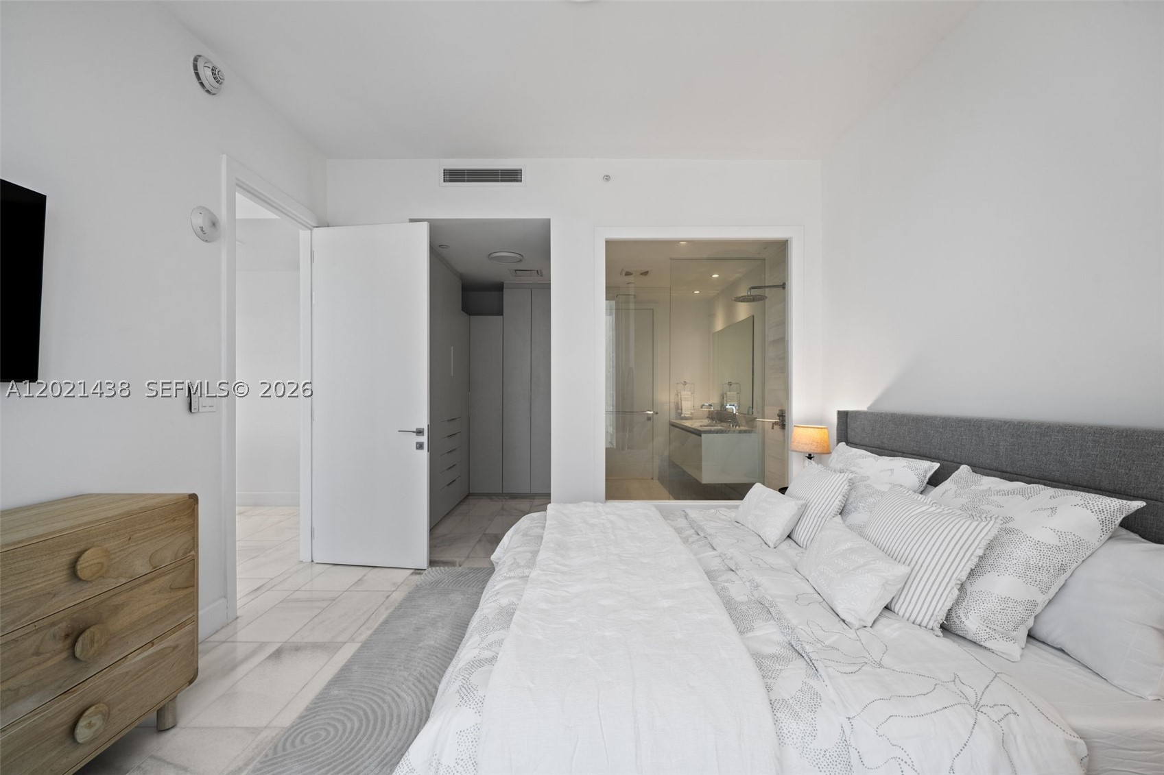 700 NE 26th Ter #2105, Miami FL 33137