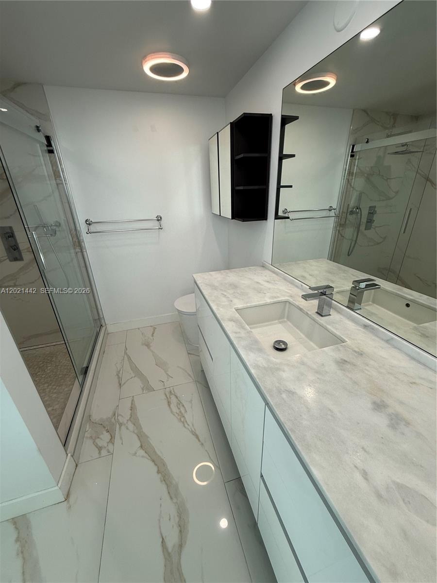 7350 SW 89th St #1602S, Miami FL 33156
